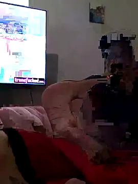 feoGG197 online show from April 9, 6:36 pm