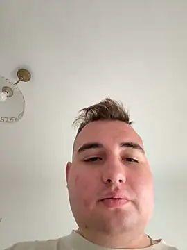 Tymek639 online show from October 31, 1:36 pm