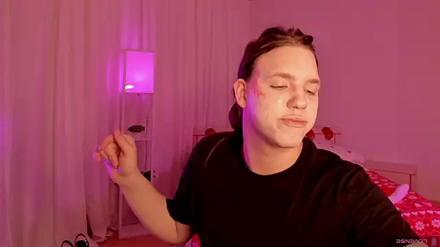 MadisonMongomeri online show from January 11, 2:15 am