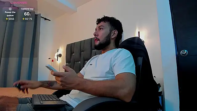 noah corvelle online show from November 20, 6:24 am