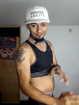 kmerlin online show from November 18, 2:59 am