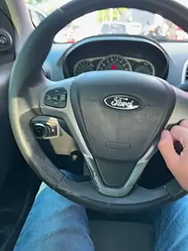 guipariss online show from December 5, 8:27 pm