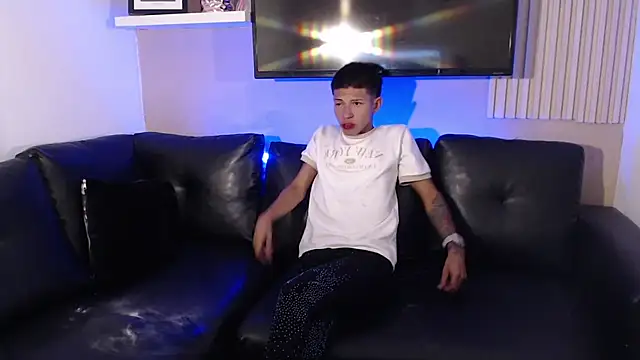 Tessachains 2  online show from January 10, 5:45 am