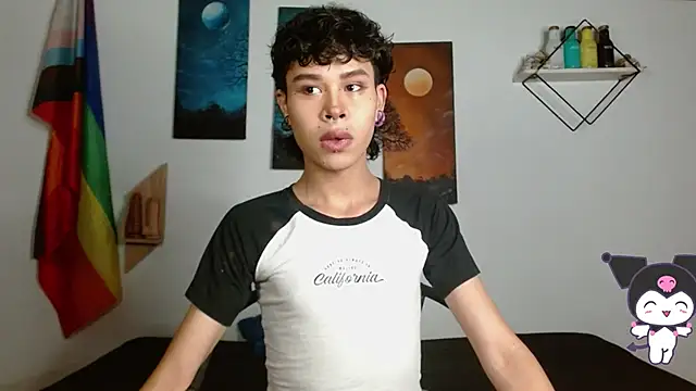 nicolai a online show from April 12, 1:20 am