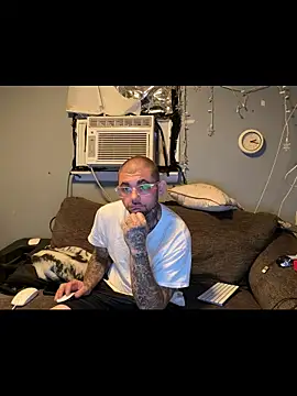 trickydickydaddy online show from June 8, 10:05 am