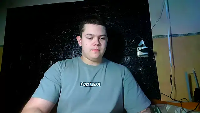 CuteButNaughty  online show from February 10, 7:18 pm