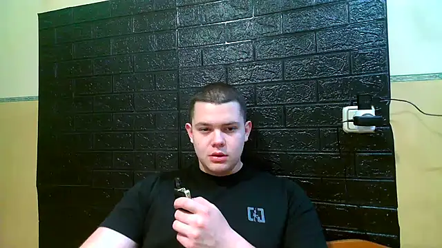 CuteButNaughty  online show from November 29, 8:33 pm