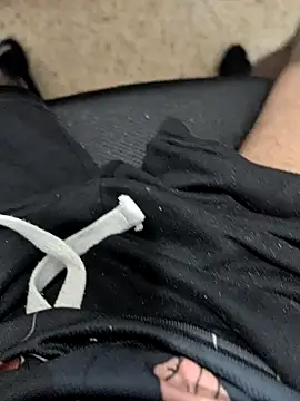 Calavera2001 online show from November 10, 5:12 am