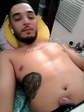 mohamedkarimm online show from March 2, 1:40 pm