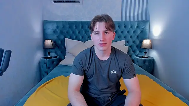 MarkYeti online show from November 18, 12:53 pm