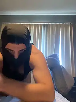 mouse- online show from February 13, 9:20 pm