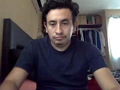 manrrique4567 online show from February 13, 3:06 pm