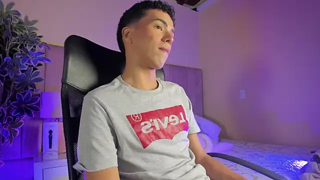 Seab trooy online show from December 3, 4:07 am