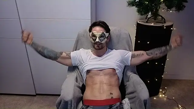 Mystery Mark online show from December 17, 7:42 pm