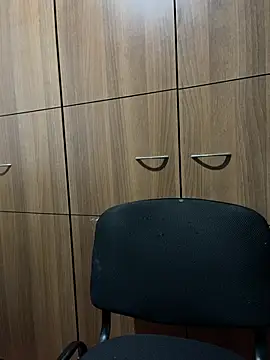 Boyfriend-Hot online show from February 18, 4:43 am