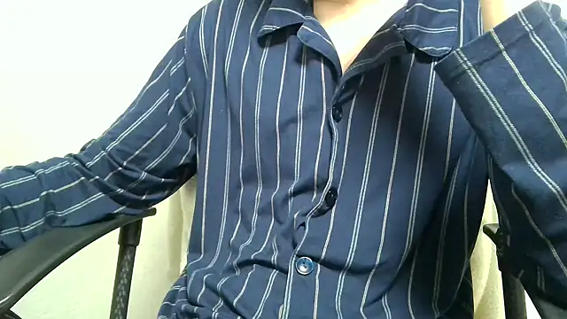 minhyuck001 online show from December 1, 12:08 pm