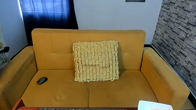 esteban rios  online show from November 25, 12:51 pm