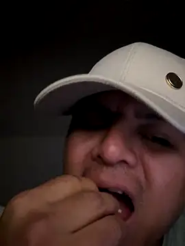 Pelotas2000 online show from December 4, 3:46 am