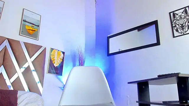   Miguel7w7 online show from January 7, 7:30 pm