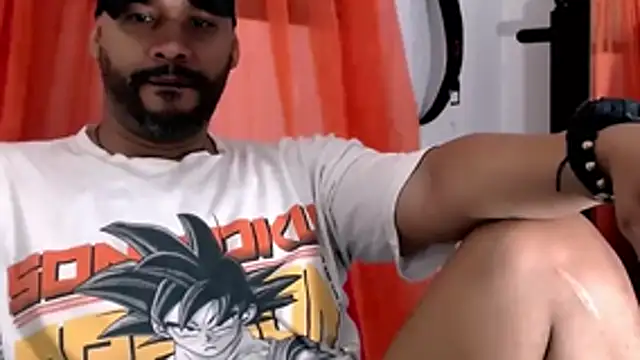 musclehetero online show from June 19, 6:02 pm