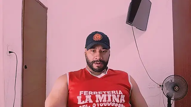 musclehetero online show from January 19, 8:16 am