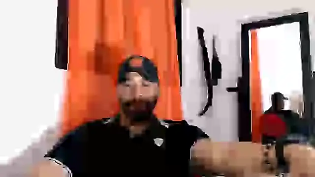 musclehetero online show from June 18, 10:42 am