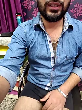 Cute Lucky online show from February 5, 4:58 pm