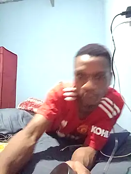 gadafee1 online show from April 2, 9:00 pm