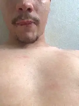 vitorwez online show from December 4, 7:54 pm