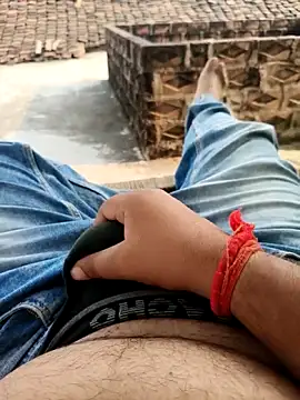 apka rockstarr online show from December 3, 4:40 am