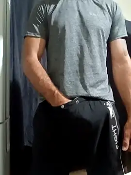 RobertoLuiz84 online show from February 8, 2:06 am