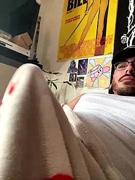 TailsluvsRouge online show from December 20, 7:21 pm