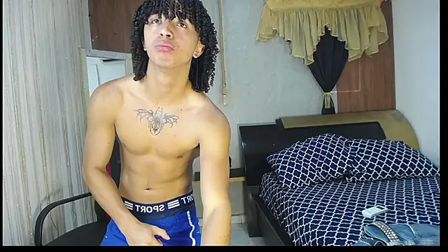 kim curlyy online show from February 17, 1:10 pm