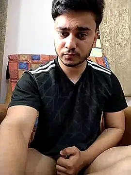 samnick4321 online show from April 4, 5:26 am