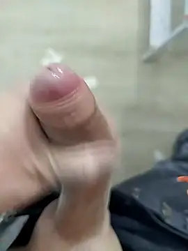 nofaceloverss online show from January 19, 2:41 pm