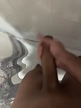 Davisuarez online show from February 3, 7:19 pm