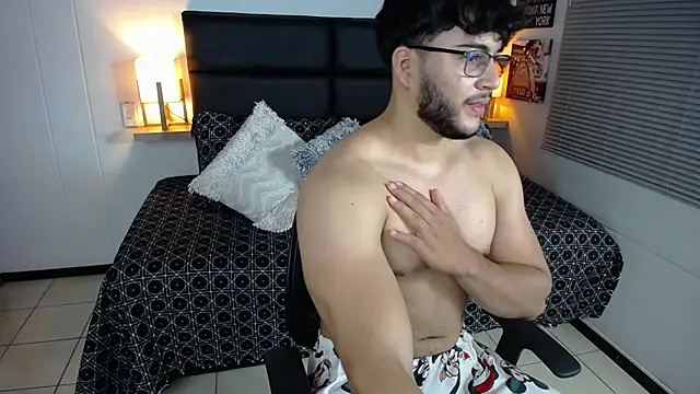 mike foxxx  online show from January 12, 3:21 am