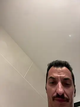 andresbale online show from March 26, 10:03 pm