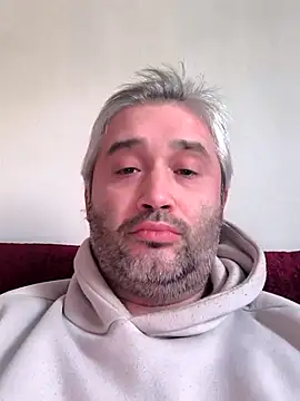 Olomoucak1982 online show from January 19, 2:52 pm