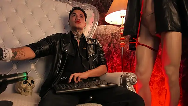 AlecBanne online show from March 3, 11:44 pm