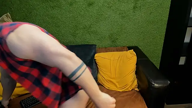 JimmyHardin30 online show from December 15, 1:19 pm