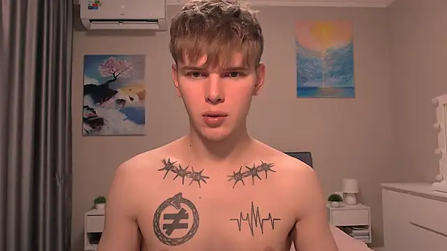 Fredd Xanders online show from December 15, 11:13 pm