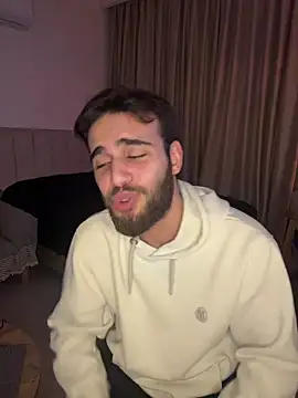 2HARDKURT online show from February 21, 8:10 pm