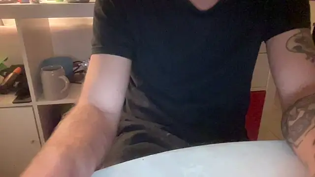 ludooo899 online show from February 10, 5:23 am