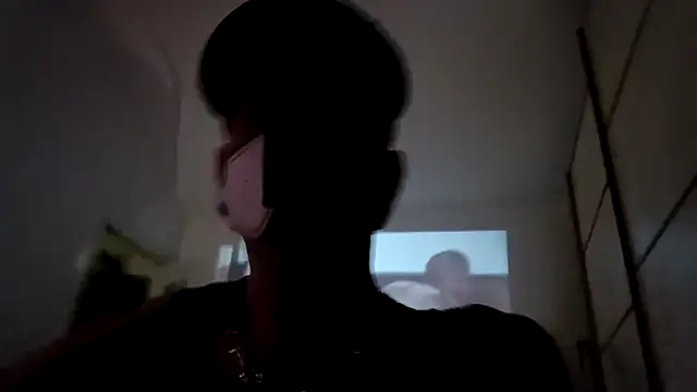 4skinlvrI online show from February 14, 2:17 am