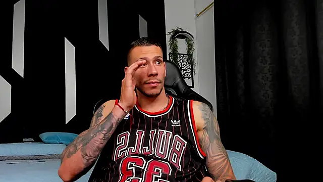 J king   online show from February 24, 12:01 am