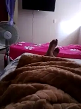 lunaticodjj online show from June 11, 5:55 pm
