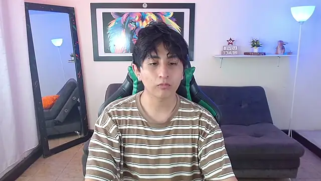 Zyan18 online show from January 17, 8:33 pm