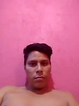 Fredyraudel1205 online show from May 25, 4:29 am