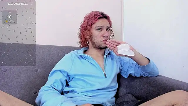 TAYSON SCOTT online show from February 9, 1:16 pm